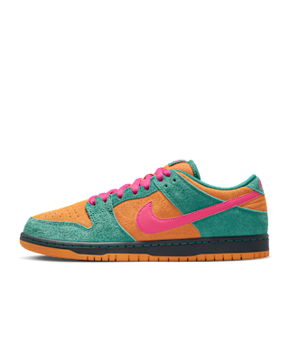 Nike SB Dunk Low Pro Skate Shoes. Nike CA